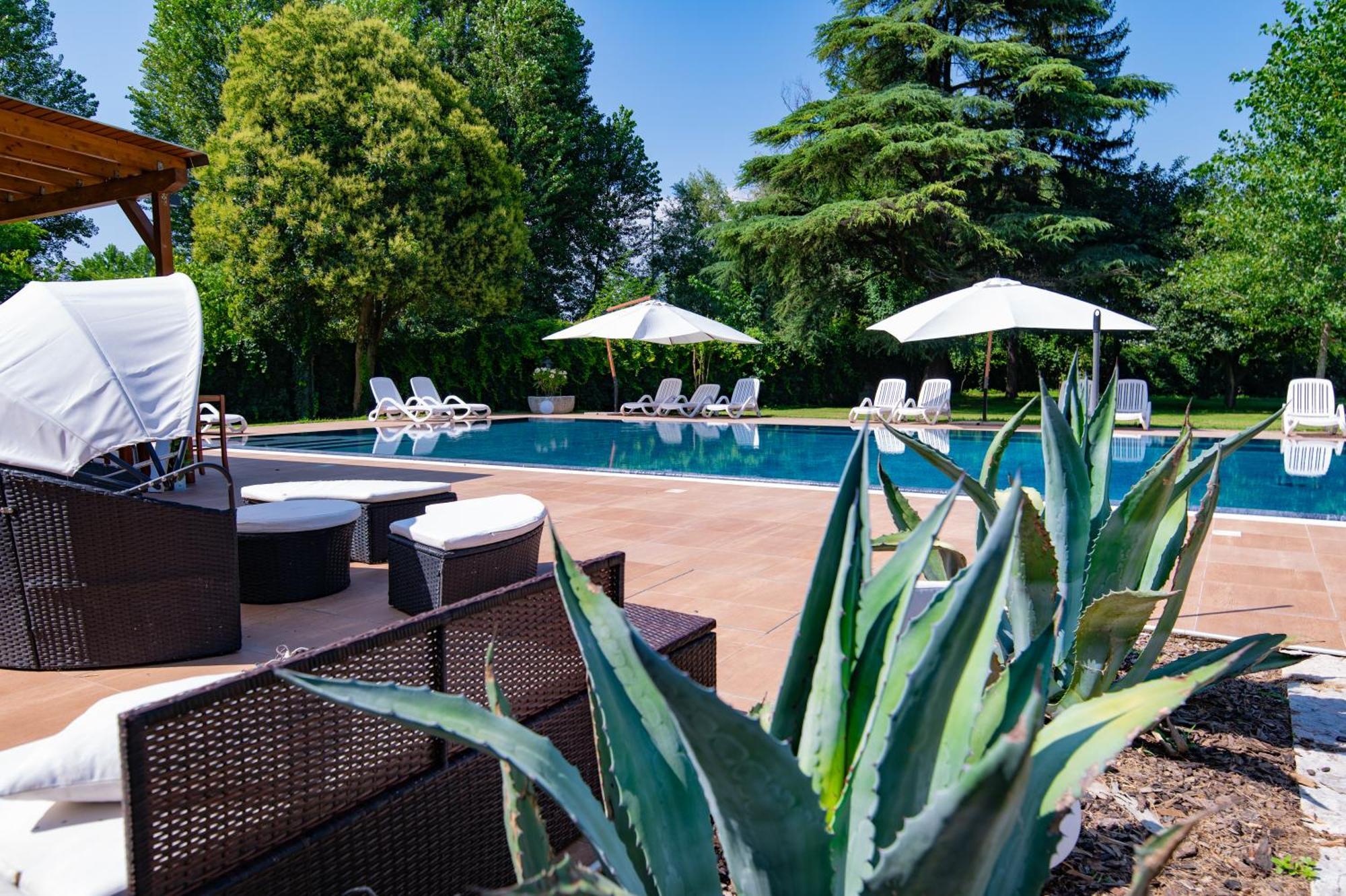 Villa Vitti'S - Verona Est San Martino Buon Albergo Luaran gambar